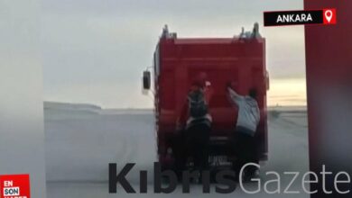 Ankara'da patenli gençlerin tehlikeli yolculuğu kamerada 1 ankarada patenli genclerin tehlikeli yolculugu kamerada KRHtA1H5