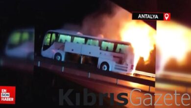 antalyada seyir halindeki yolcu otobusu alev alev yandi 9XPReWgX
