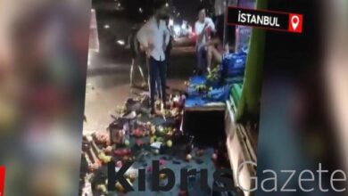 avcilarda kadin musteri seyyar saticiya saldirdi tezgahi dagitti tYs5elWV