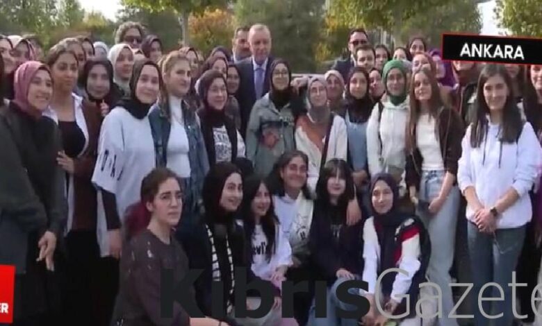 Cumhurbaşkanı Erdoğan, gençlerle sohbet etti 1 cumhurbaskani erdogan genclerle sohbet etti p1ssKrhs