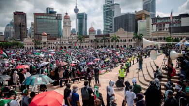 dunyanin dort bir yanindan filistine destek gosterisi YZ5kvfUh