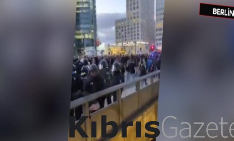 filistin destekcisi gostericiler alman polisi tarafindan darbedildi tNiPaA25