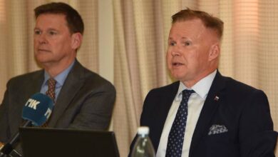 iki kesimden siyasi partilerin rutin toplantisi stewartla yapildi nJNXq948