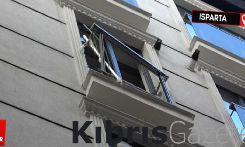 ispartada dogal gaz patlamasi 3 yarali XNlEddUB