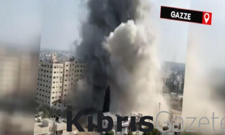 israil gazzedeki sifa hastanesinin yakinini vurdu 6yYQ5Ph2