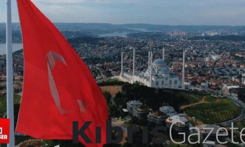 İstanbul Emniyet Müdürlüğü'nden Cumhuriyet’in 100'üncü yılı için videolu kutlama 1 istanbul emniyet mudurlugunden cumhuriyetin 100uncu yili icin videolu kutlama biSy8E3s