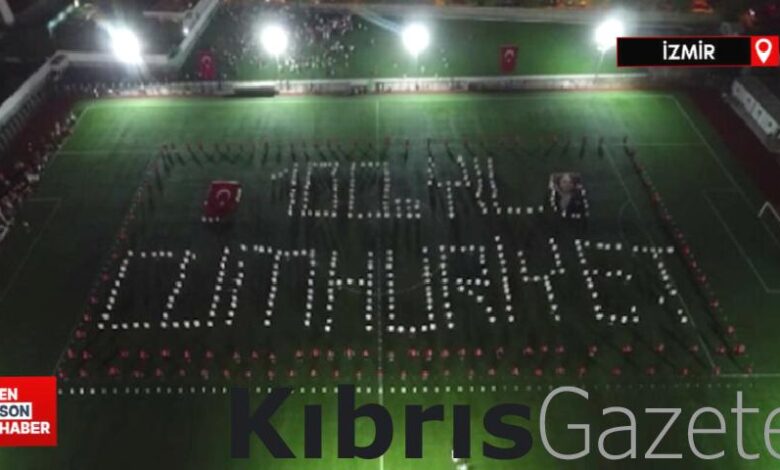 İzmir’de 1923 kişiden 100'üncü yıla özel Cumhuriyet Zeybeği 1 izmirde 1923 kisiden 100uncu yila ozel cumhuriyet zeybegi 8f8LD1LW