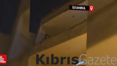 Kağıthane'de kaza yapan şahıs, korkup zorla girdiği evdeki kişileri bıçakla tehdit etti 1 kagithanede kaza yapan sahis korkup zorla girdigi evdeki kisileri bicakla tehdit etti QlNLcXtU