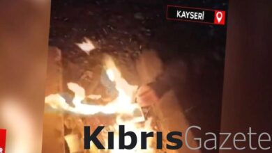 Kayseri'de Atatürk'e çirkin saldırıda 3 liseli fotoğrafını yaktı 6 kayseride ataturke cirkin saldirida 3 liseli fotografini yakti xmx2xQil