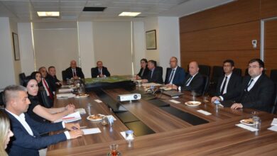 kktc ve tc heyetleri ankarada kentsel donusum ve dogal afetlere karsi onlem konularini ele GDQzcsuc