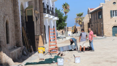 Liman kaderine terk edildi   3 liman kaderine terk edildi sRXiYllK