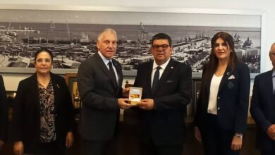 maliye bakani ozdemir berova mersin deniz ticaret odasini ziyaret etti jf4rRDvz