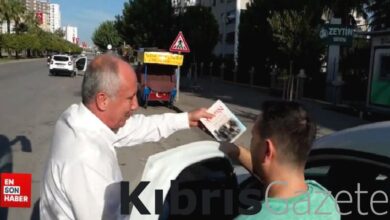 muharrem ince cumhuriyet bayraminda depremzedelere nutuk dagitti kH9qOa57