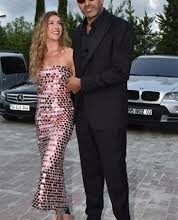 Sinem Kobal, eşi Kenan İmirzalıoğlu ile tanıştığı anı ilk kez paylaştı 2 sinem kobal esi kenan imirzalioglu ile tanistigi ani ilk kez paylasti hxV3bude