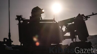 Suriye'deki ABD üssüne art arda saldırılar 3 suriyedeki abd ussune art arda saldirilar LlrxR8VJ