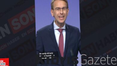 ab komisyonunun turkiye raporundaki pkk baglantili ypg ifadesi muglak birakti RWRPEvMa
