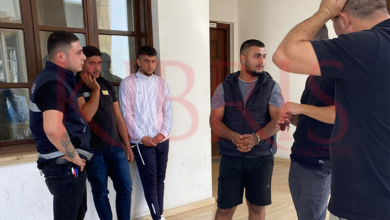 alkollu uc genc kavga cikardi WD8HL7NB