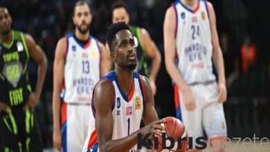 Anadolu Efes, TOFAŞ karşısında 10 sayı farkla güldü 3 anadolu efes tofas karsisinda 10 sayi farkla guldu LhUkIkNd