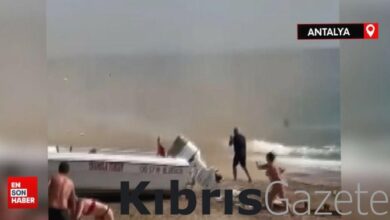 antalya lara plajinda hortum panigi 9FsyYTaA