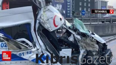 Avcılar'da İETT otobüsünün karıştığı zincirleme kazada 2 kişi yaralandı 2 avcilarda iett otobusunun karistigi zincirleme kazada 2 kisi yaralandi keSmZGLk