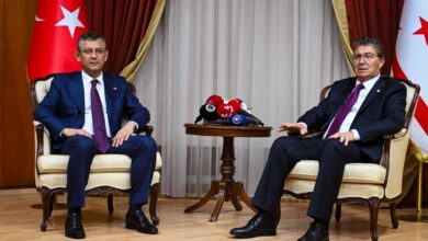 Başbakan Üstel, CHP Genel Başkanı Özel’i kabul etti 8 basbakan ustel chp genel baskani ozeli kabul etti sdKAe5SO