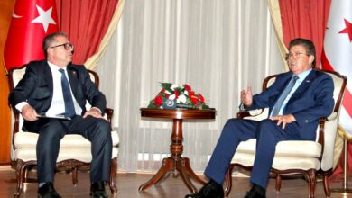 basbakan ustele rozet takdim edildi JSn3xf36