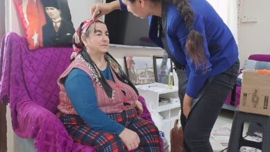 Beyarmudu Belediyesi, kadınlara evde kuaför hizmeti veriyor 1 beyarmudu belediyesi kadinlara evde kuafor hizmeti veriyor WQeNDP3p