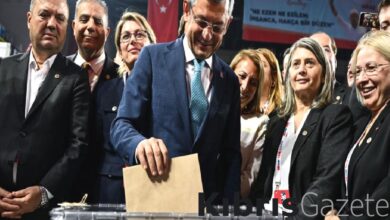 CHP'de Parti Meclisi ve Yüksek Disiplin Kurulu seçimleri için oy verme işlemi sona erdi 1 chpde parti meclisi ve yuksek disiplin kurulu secimleri icin oy verme islemi sona erdi ZB9ClZrt