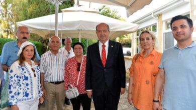 cumhurbaskani ersin tatar turkiye emekli subaylar dernegi samsun il baskanligindan bir heyeti kabul etti CuKZxA8R