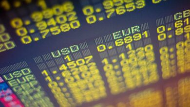 Dolar 28,52, euro 30,62, İngiliz Sterlini ise 35,30 TL’den satılıyor 7 dolar 2852 euro 3062 ingiliz sterlini ise 3530 tlden satiliyor GH6ViUfI