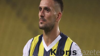 dusan tadic turkiyede herkes ajaxin performansi nedeniyle sokta QallnPdt