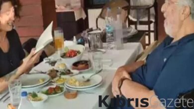 duygu nebioglu babasi metin akpinarin dogum gununu kutladi DTsVrWSn