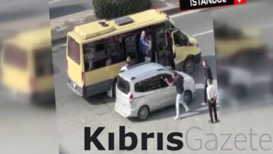 esenyurtta minibus soforu trafikte tartistigi surucunun aracina saldirdi u3jBStHc