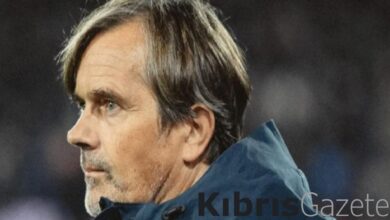 fenerbahcenin eski calistiricisi phillip cocu vitesseden istifa etti yfCXTT2Z