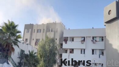 gazzede israil zulmu sifa hastanesindeki 500 hastayi sokaga attilar slK1XZL7