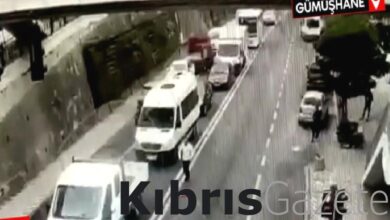 gumushanede polis memurunun turk bayragi hassasiyeti dywEGeSf