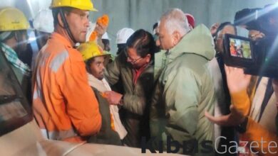 Hindistan'da çöken tünelde mahsur kalan 41 işçi, 17 gün sonra kurtarıldı 10 hindistanda coken tunelde mahsur kalan 41 isci 17 gun sonra kurtarildi JHmIVFEb