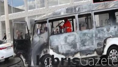 igdirda seyir halindeki minibus alev aldi CAyVVAfG