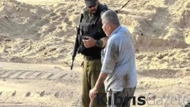 israil askerleri yardim ediyoruz dedikleri yasli adami oldurdu r7QXx7Hh