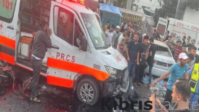 İsrail, yaralı taşıyan ambulans konvoyunu vurdu 1 israil yarali tasiyan ambulans konvoyunu vurdu vhep2Vcs