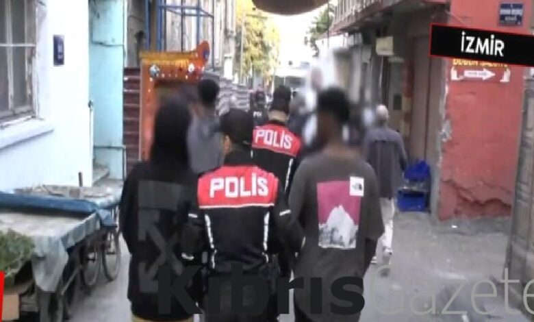 izmirde kalkan operasyonu 309 duzensiz gocmen yakalandi vhHWxKD2