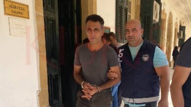 kumar aliskanligi basini yakti x2EJJAhQ