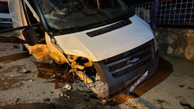 lefkosa sanayi bolgesinde iki arac carpisti rOIdUvxE