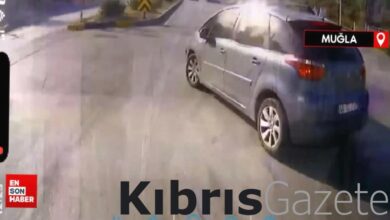 muglada olumlu kaza ani arac kamerasinda 7vKJNOTm