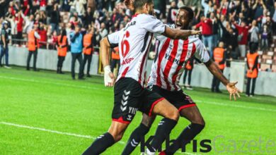 samsunspor markus gisdolla cikisa gecti JiNR7MH3