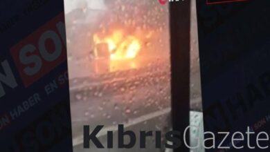sancaktepe tem otoyolunda yanan minibus alev topuna dondu j9qYvdJD