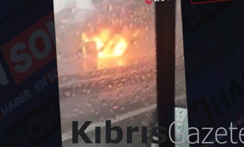 Sancaktepe TEM Otoyolu'nda yanan minibüs alev topuna döndü 1 sancaktepe tem otoyolunda yanan minibus alev topuna dondu j9qYvdJD
