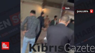 sanliurfada musteriler ile dukkan sahibinin yakinlari arasinda bicakli kavga UsbQ7RTS