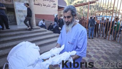 Savaşta 41'inci gün! İsrail'in katlettiği Gazzeliler gözyaşları içinde toprağa verildi 2 savasta 41inci gun israilin katlettigi gazzeliler gozyaslari icinde topraga verildi Cbn3bHx6