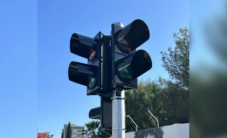 Şenkul: Kavşaklara yaya trafik ışıkları da monte edildi 1 senkul kavsaklara yaya trafik isiklari da monte edildi H1qmIFVO